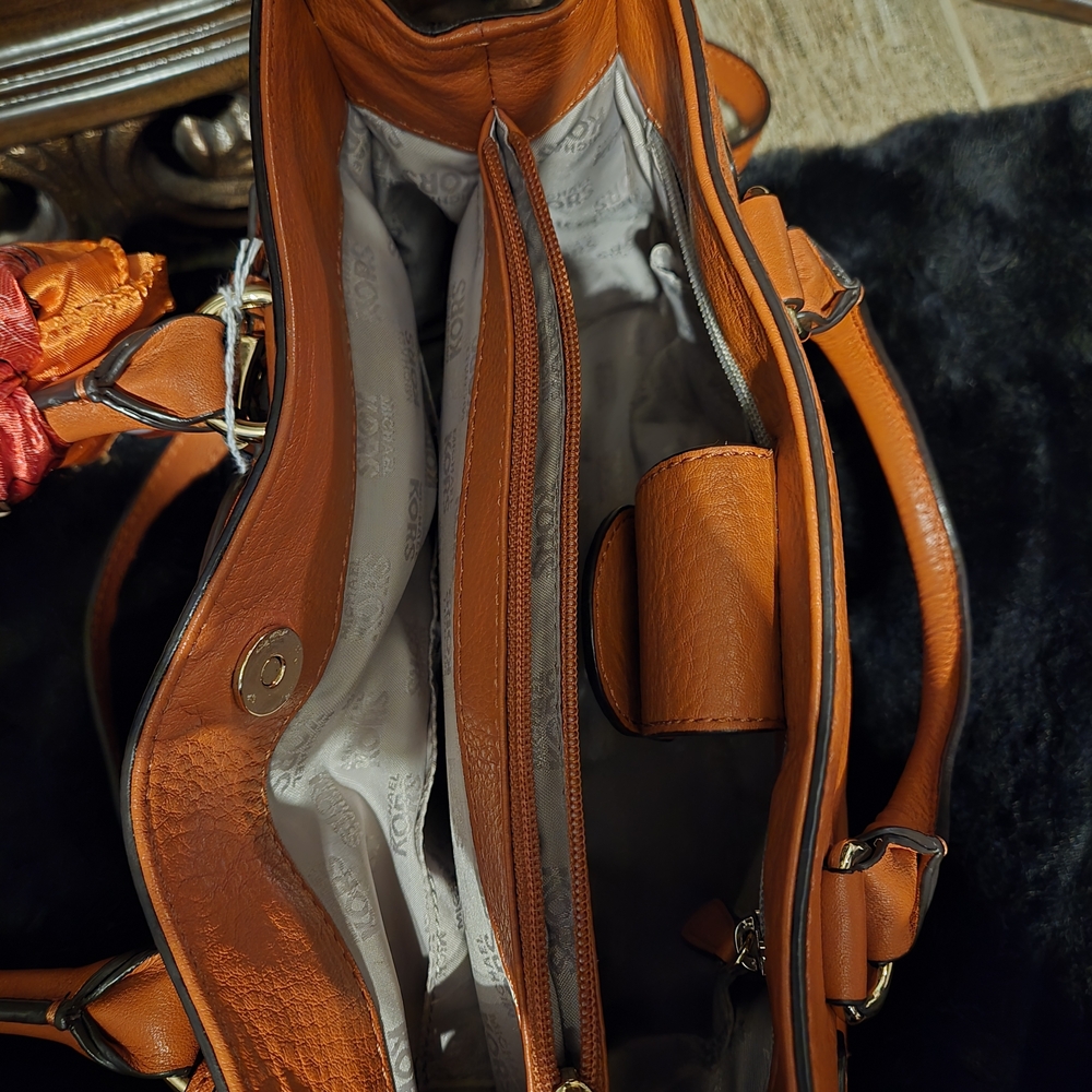 Michael Kors Orange Hamilton Pebbled  Leather Handbag - Picture 6 of 7